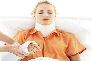 injuredwoman_300X200